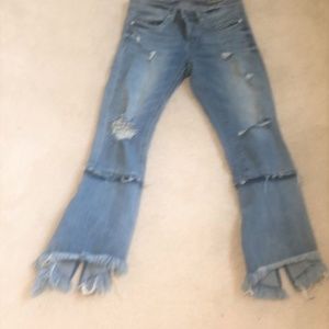 Blank NYC Jean capris
